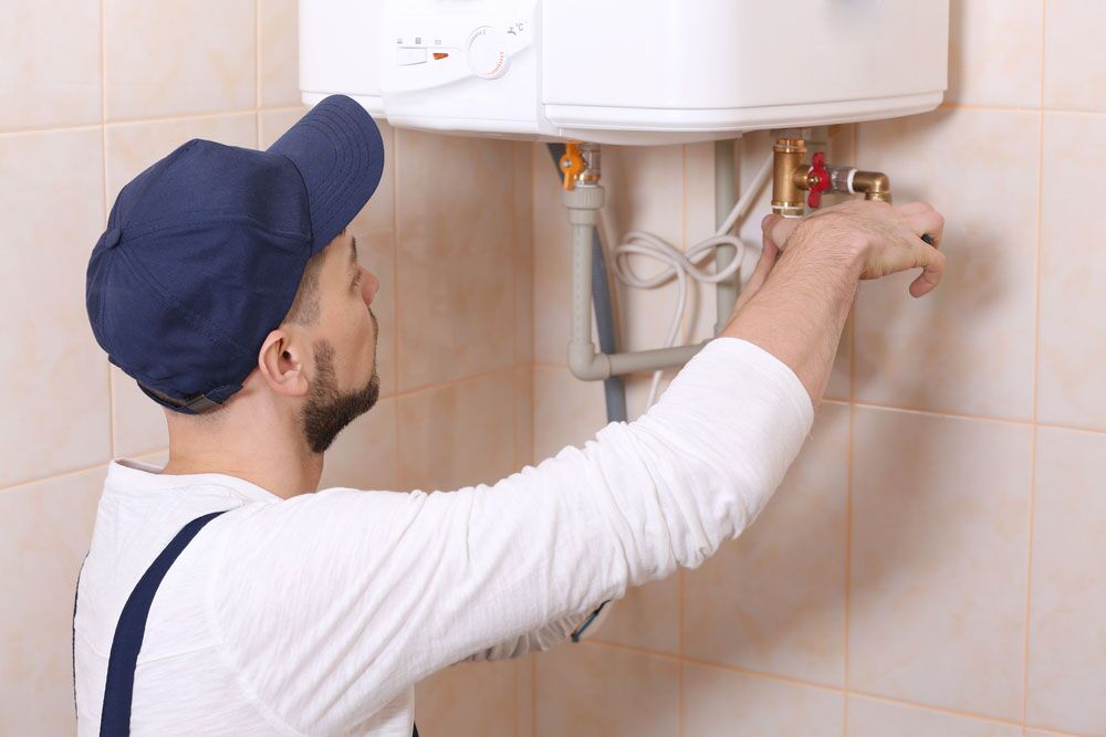 Flushing water heater Flushing water heater
